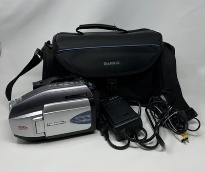 Panasonic Palmcorder PV-L352 VHS-C Analog Camcorder - Image 1 of 4