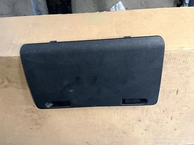 Hummer H3 2006-2010 lado del pasajero trasero negro compartimento de almacenamiento puerta OEM 07 Foto 1 de 2