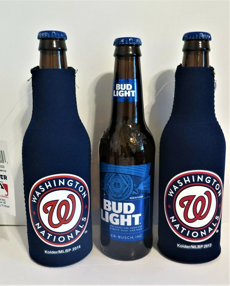 DOS TRAJES PARA BOTELLAS DE NEOPRENO DE WASHINGTON NATIONALS DE KOLDER (VENTA DE UN DÓLAR) Foto 1 de 1