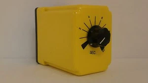 AMF/POTTER & BRUMFIELD TIME DELAY 0.1-10 SECONDS CDB 38-70003 - Picture 1 of 5