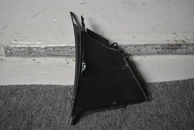 BMW 540I 2017-2020 base lado derecho conducto de aire fabricante de equipos originales Foto 1 de 4