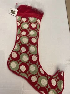 Pekín Artesanía Bordada Navidad Medias Elfo Zapato Rojo y Verde Diseño - Imagen 1 de 8