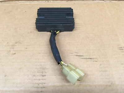 Kawasaki Ninja ZX9R 1998-1999 regulador, regulador rectificador OEM #21 Foto 1 de 4
