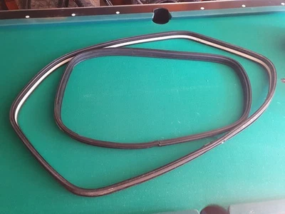 Wohnwagen Fenstergummi Eriba Touring - Bild 1 von 4