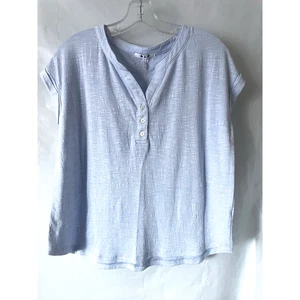 three dots top women’s Size XS Light Blue No Sleeves Front Bottom - Picture 1 of 6