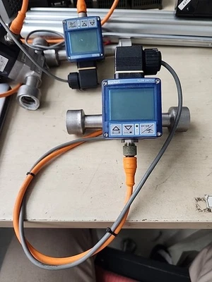 Burkert Flow Switch :SE32/8624 316l w44lp 快速发货 3 件可用  — 第 1/4 张图片