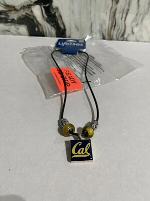 Collar Lifetile Oficial NCAA Universidad de California con Cuentas de Wincraft Foto 1 de 2
