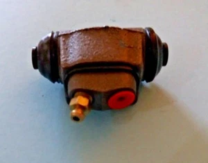 Cilindro de freno de rueda Blueprint ADG04421- KIA MENTOR 1993-97 - Imagen 1 de 3