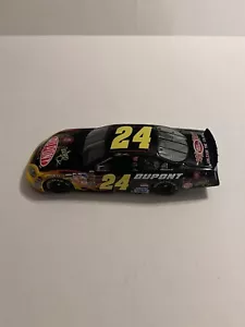 Jeff Gordon #24 2004 DuPont The Wizard of Oz  1:24 NASCAR Action - Picture 1 of 8