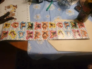 1984 Topps Gremlins Film Puzzle Sticker Karte ungeschnitten aus Fabrik. - Bild 1 von 3