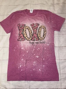 Womens Small XOXO Hugs & Kisses Pink Shirt - Picture 1 of 3