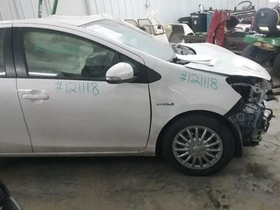 Passenger Caliper Front Prius C VIN B3 Fits 12-19 PRIUS 533532 Foto 1 de 4