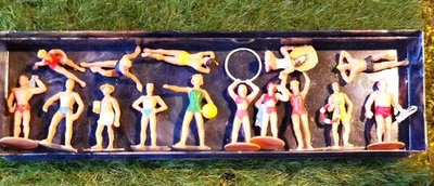 Konvolut Figuren H0 1:87 Preiser Merten Badende am Strand Schwimmbad unverbaut - Bild 1 von 2