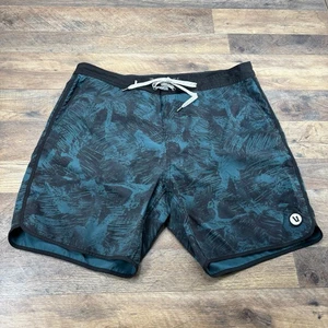 Vuori Cruise Shorts Herren 36 Boardshorts grün Blumen Schwimmen Kordelzug Taschen - Bild 1 von 9