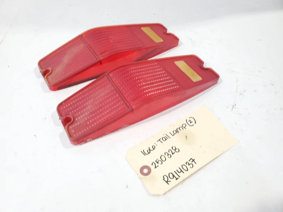 1984 1985 1987 1988 1989 1990 1991 年吉普 Grand Wagoneer 原始设备制造商一对尾灯  — 第 1/4 张图片