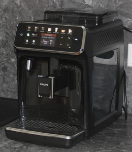 Kaffeevollautomat Philips EP5441 Kaffeemaschine - Bild 1 von 10