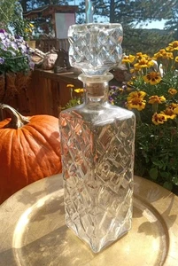 Decanter e tappo quadrato in vetro taglio punta diamantata trasparente Thatcher vintage" anni 60" - Foto 1 di 13