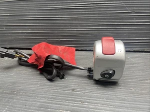 2009 Suzuki Boulevard 800 C50 Right handlebar start switch #91025 - Bild 1 von 14