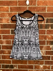 Canotta Lululemon donna 8 run stay on course ghiaccio pizzo bianco nero - Foto 1 di 7