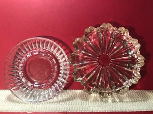 A PAIR OF VINTAGE GLASS ASHTRAYS.  HOTEL RESTAURANT STYLE.  EXCELLENT - Picture 1 of 9