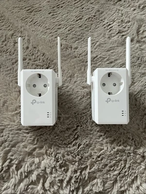 TP-LINK TL-WA860RE WLAN Repeater 300 Mbits mit Steckdose extra Antennen WPS - Bild 1 von 4