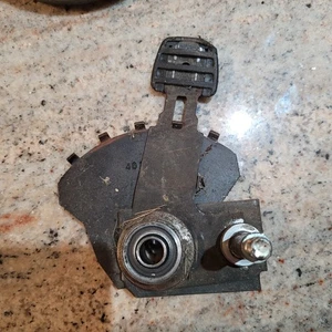 Craftsman Husqvarna Right Hand Wheel Adjuster 408803 - Picture 1 of 2