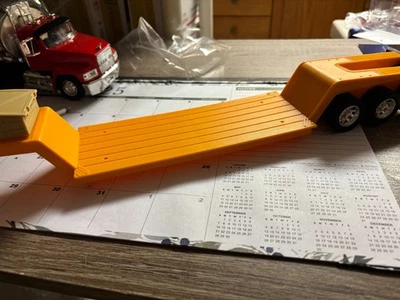 Remolque Lowboy Ray usado naranja - amarillo nuevo, sin embalaje #B 465 Foto 1 de 4