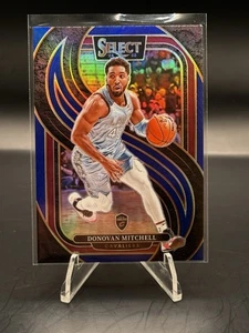 Panini Select 2024-25 - Premier Level Donovan Mitchell #155 Blue Prizm - Imagen 1 de 2