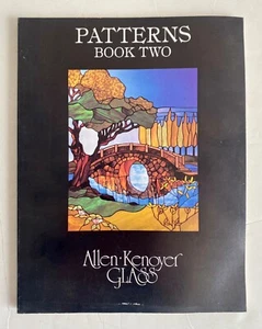 Libro de patrones vintage 1983 dos vidrieras grabadas diseño Allen Kenoyer - Imagen 1 de 15