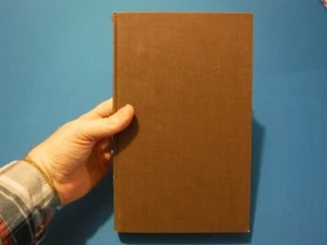 Encyclopedia of Librarianship- Thomas Landau, 3rd Revised Edition, 1967 - Picture 1 of 4