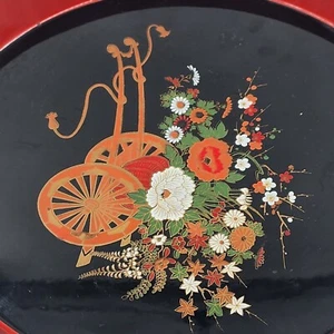 Hartplastik rundes Tablett 13" Farbe Blumenwagen Japan schwarz mit orangem Rand Vintage - Bild 1 von 7
