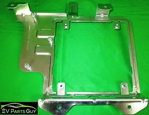 Tesla Model S 2012-2016 FOOTWELL BODY CONTROLLER BRACKET - 1013496-00-E - Foto 1 di 5
