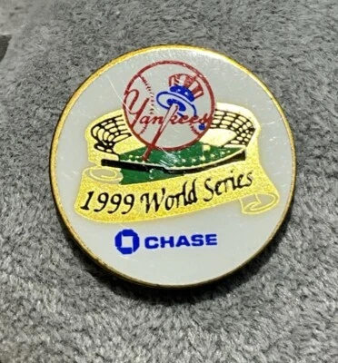 1999 New York Yankees World Series Pin Chase Bank - Image 1 of 2