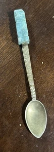 VINTAGE STERLINGSILBER MEXIKANISCHER SOUVENIR-LÖFFEL MIT GESCHNITZTEM JADE-TOTEM - Bild 1 von 4