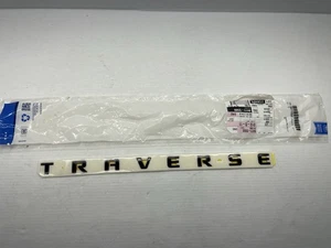 2018 - 2020 Chevrolet Traverse Front Door Black Nameplate Emblem 84115500 - Picture 1 of 4