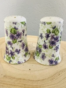 Lefton Chintz Violets Salt And Pepper Shakers Hand Painted Vintage Japan - Picture 1 of 9