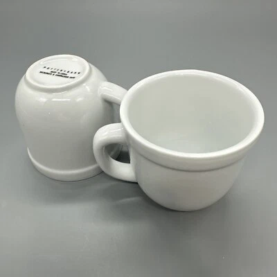 Juego de 2 tazas de café blancas Pottery Barn Suppertime Foto 1 de 4