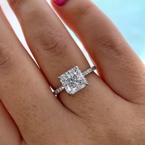 950 Platinum Wedding Ring 2.40 Ct IGI Lab Grown Princess Cut Diamond Sizes 5 6 7 - Picture 1 of 12