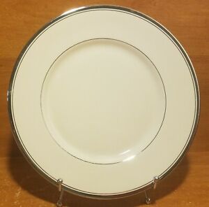Franciscan Masterpiece HUNTINGTON Dinner plate, 10 3/4", Excellent