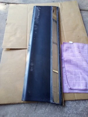 1991-1993 Cadillac DeVille 4Dr Sedan Left driver side Rear Door moulding OEM - Image 1 of 4