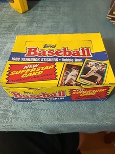 TOPPS BASEBALL STICKERS 1988 YEARBOOK STICKERS - Picture 1 of 5