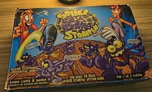 Spider Stompin Gioco Elettronico 2000 Toy Biz - Testato Funzionante Con Scatola - Foto 1 di 9