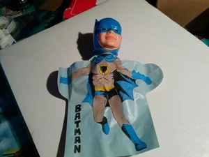Batman 1966 Vinyl Hand Puppet DC Comics Vintage Ideal - Picture 1 of 8