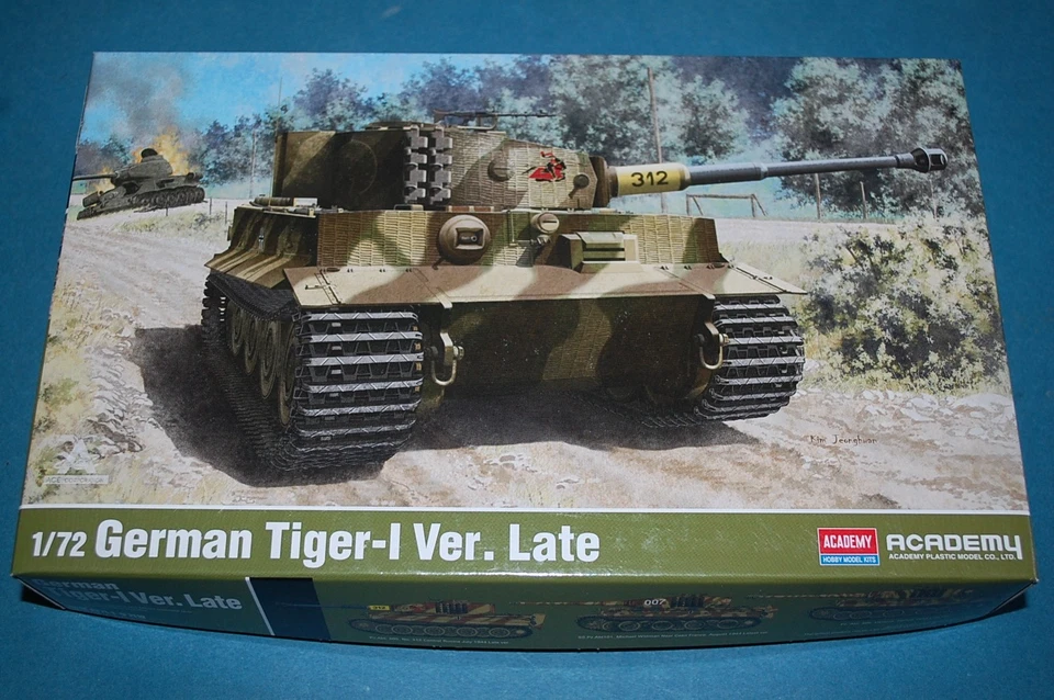 Academy 13431 - German Tiger I Version Late scala 1/72 - Immagine 1 di 1