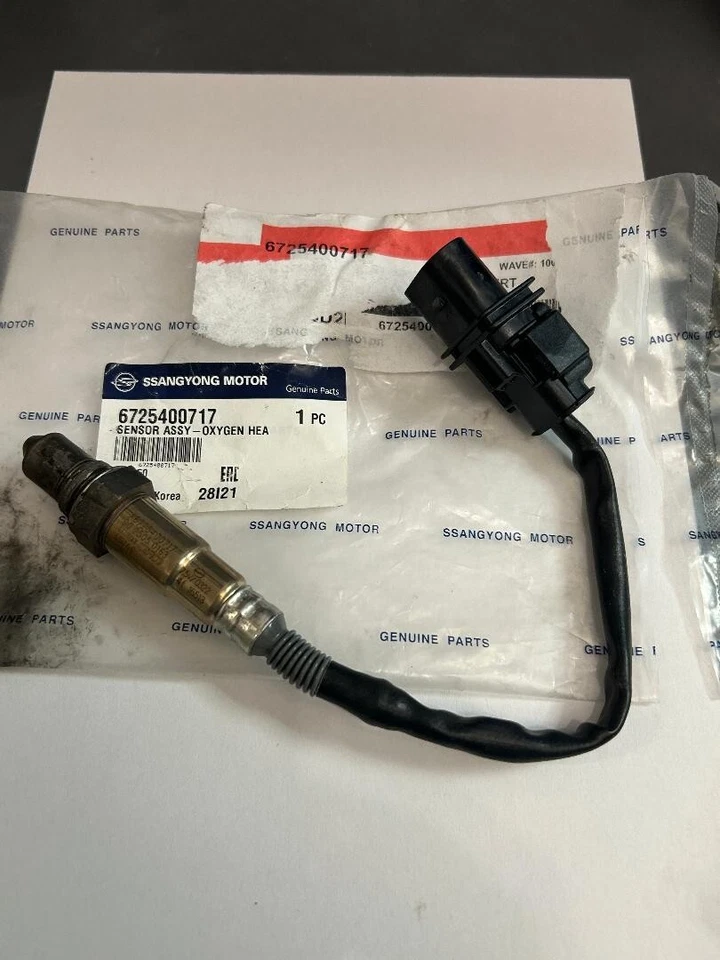 SENSORE OSSIGENO ANTERIORE ORIGINALE SSANGYONG KORANDO C OE PARTE N. 6725400717 - Immagine 1 di 1