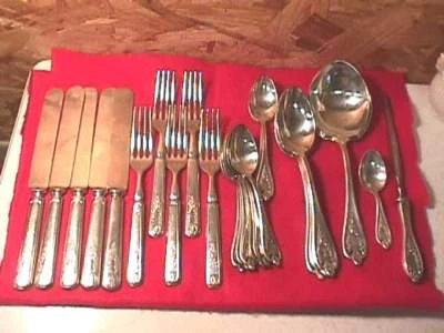 Лот товаров 1847 Rogers Old Colony - 22 шт. - Изображение 1 из 2