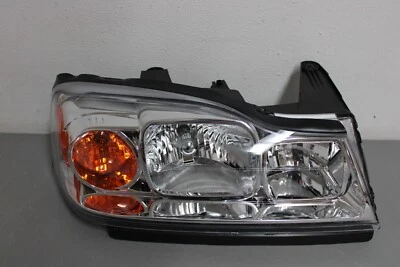 2006 2007 SATURN VUE RIGHT SIDE HEADLIGHT - Imagem 1 de 4