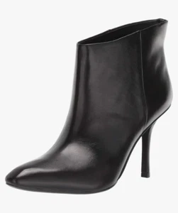 NIB CALVIN KLEIN Mim Cloe Bootie Size 8 - Picture 1 of 7