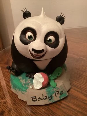 Kung Fu Panda 2 Baby Po Maquette Crew Gift Exclusive Statue  (#88 of 650) w/box - Image 1 of 4