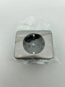 Busch Jaeger Alpha nea exclusive platin Einsatz für UP Steckdose neu - Bild 1 von 2